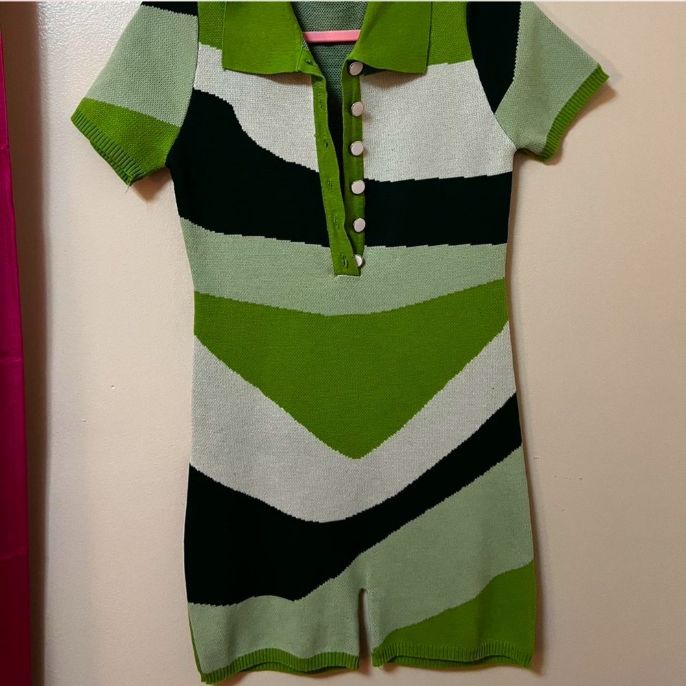 GREEN ROMPER